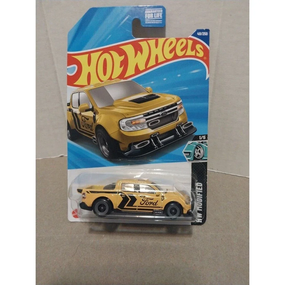 Hot Wheels 22 Ford Maverick Custom Yellow 49/250. HW Modified.